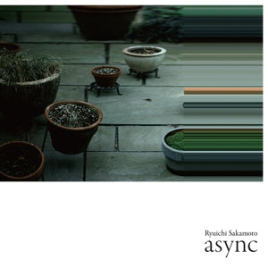 Async on Ryuichi Sakamoto artistin vinyyli LP-levy.