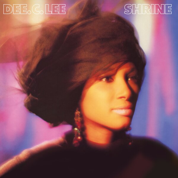 Shrine on Dee C. Lee artistin vinyyli LP-levy.