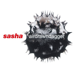 Airdrawndagger on Sasha artistin vinyyli LP-levy.